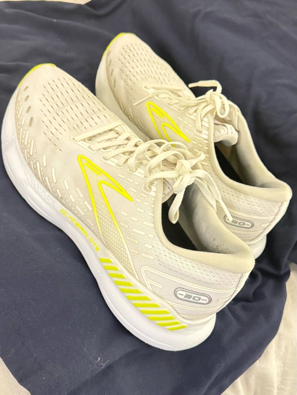Brooks Glycerin 20 Women Running Shoes Size  10.5